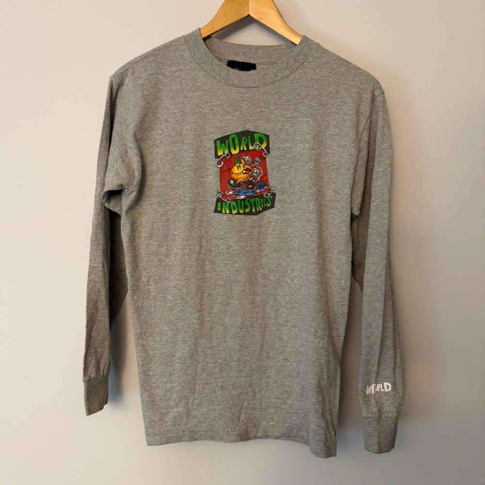 World Industries Flame Boy Graphic Long Sleeve Shirt Mens Small Gray Skatewear